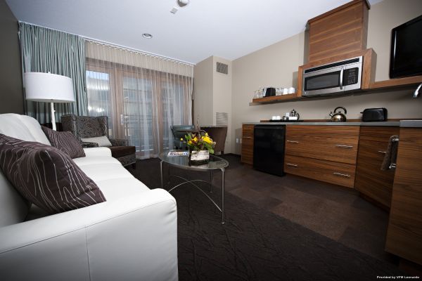 Oxford Hotel Bend